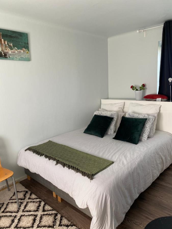Bli Hel Villa Malmo Bagian luar foto